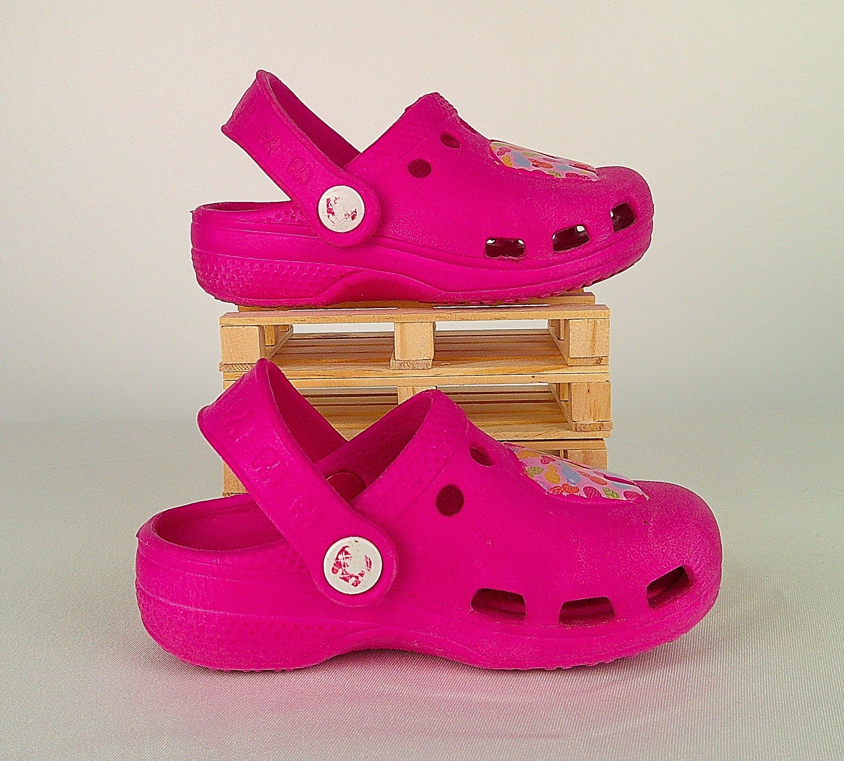 Clogs
